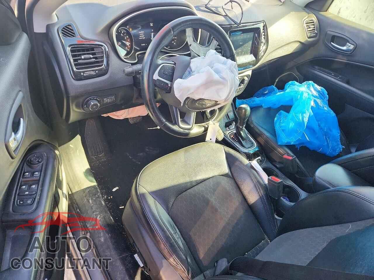 JEEP COMPASS 2021 - 3C4NJDBB5MT560498
