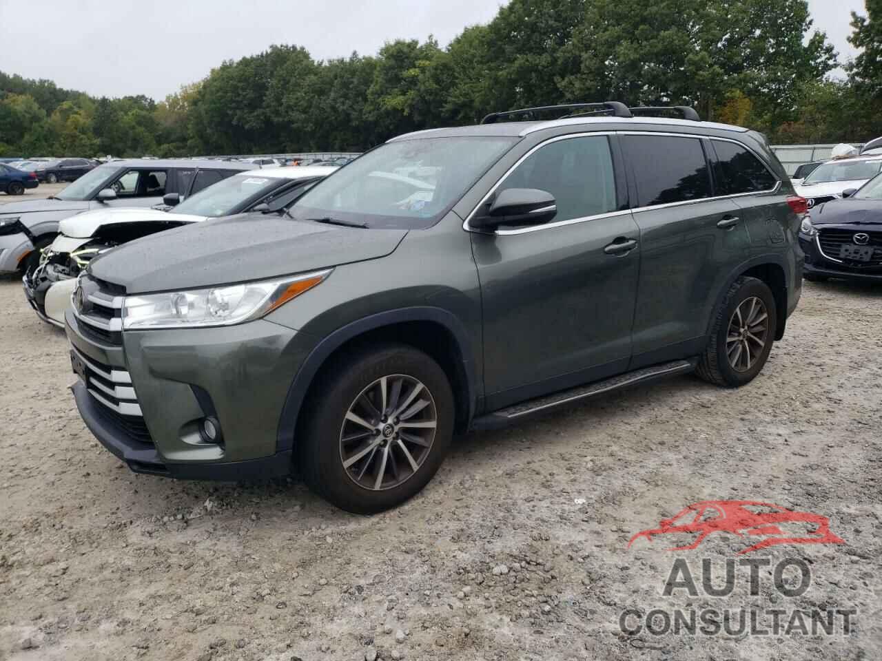 TOYOTA HIGHLANDER 2019 - 5TDJZRFH3KS948131