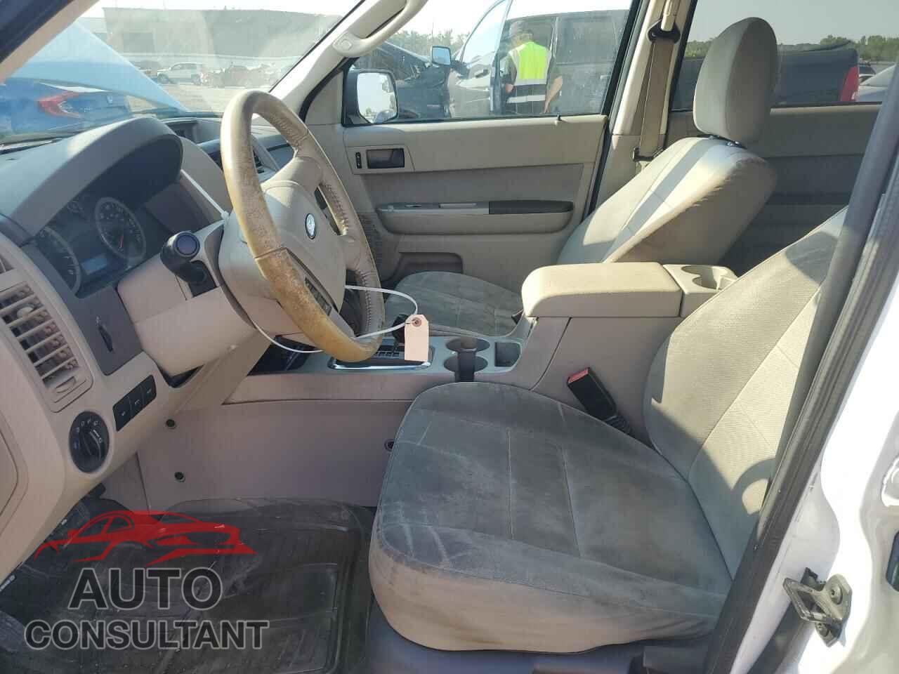 FORD ESCAPE 2011 - 1FMCU9D70BKC38754