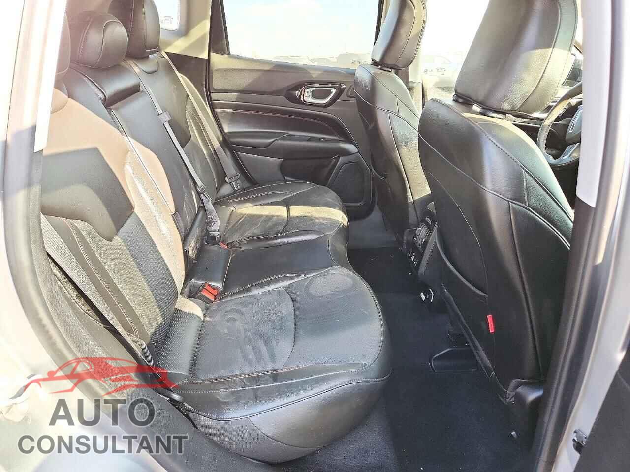 JEEP COMPASS 2022 - 3C4NJDDB3NT141032