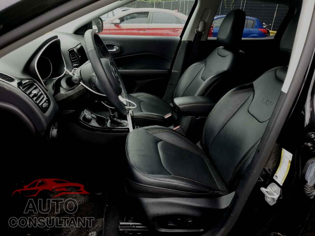 JEEP COMPASS 2019 - 3C4NJDCB5KT748627