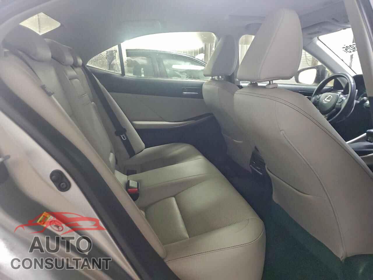 LEXUS IS 2014 - JTHBF1D25E5018950
