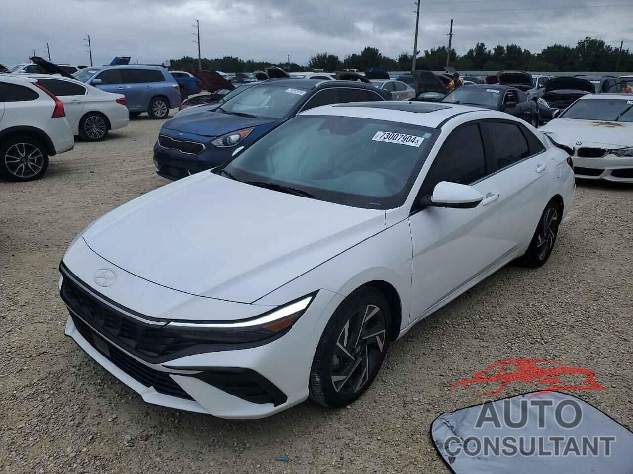 HYUNDAI ELANTRA 2024 - KMHLS4DG8RU647673