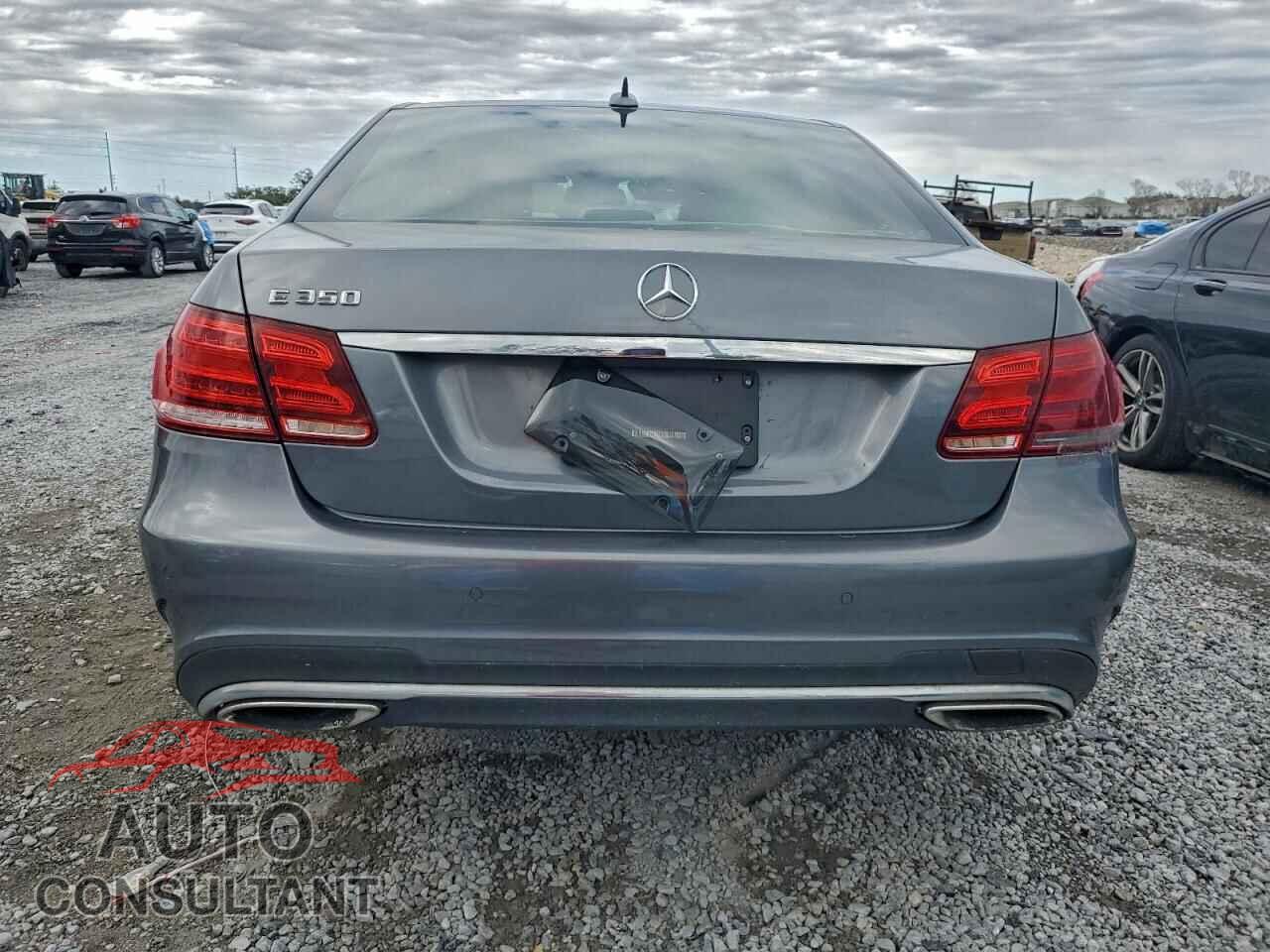 MERCEDES-BENZ E-CLASS 2016 - WDDHF5KB7GB220169