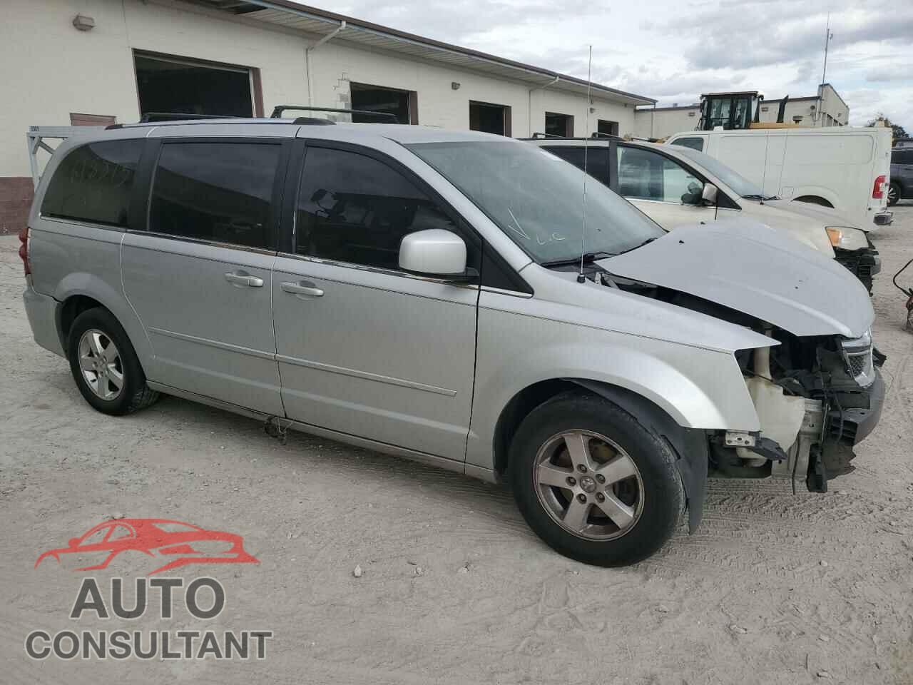DODGE CARAVAN 2011 - 2D4RN5DG1BR618873