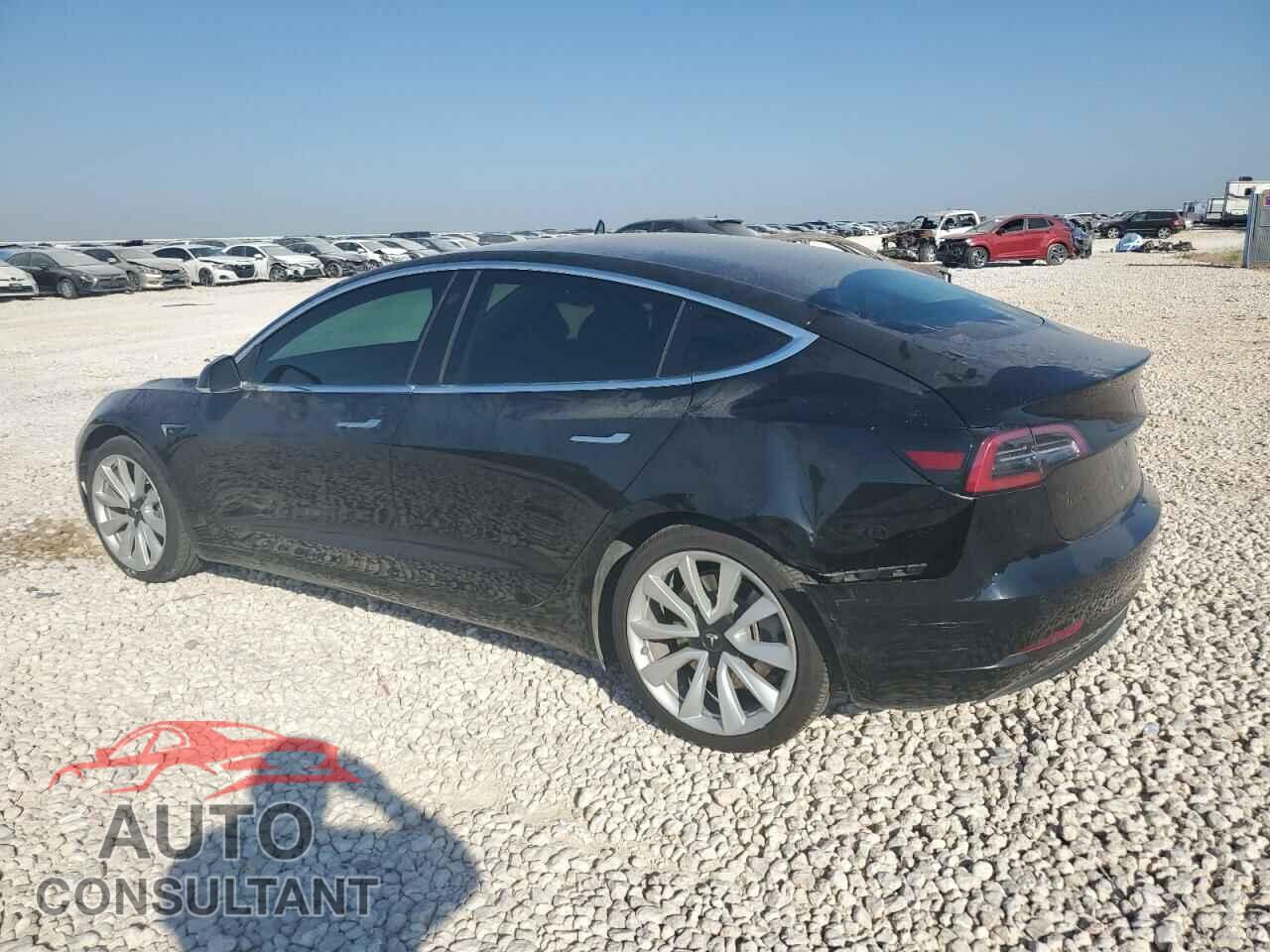 TESLA MODEL 3 2018 - 5YJ3E1EB7JF145151