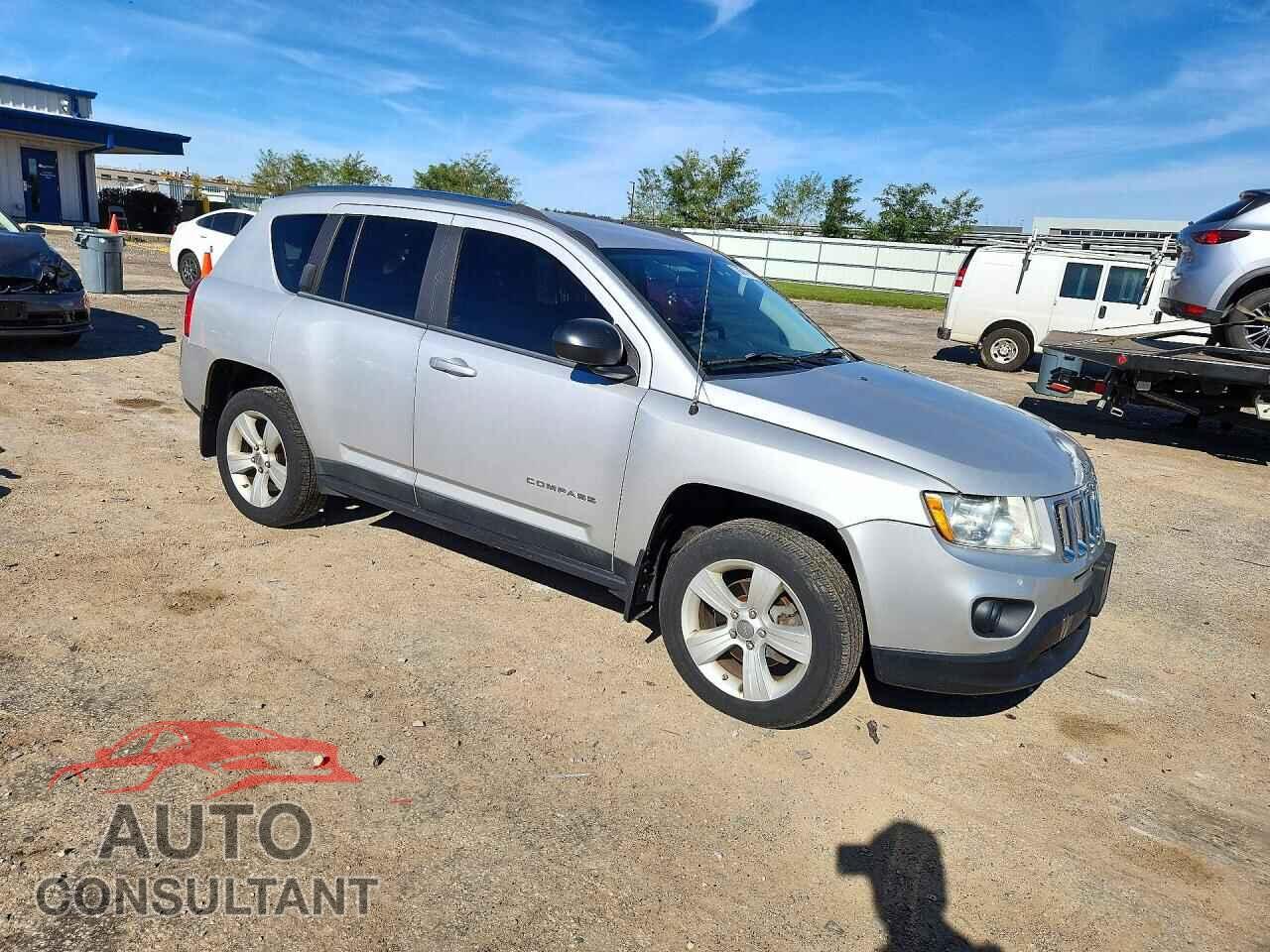 JEEP COMPASS 2011 - 1J4NF1FB8BD181938