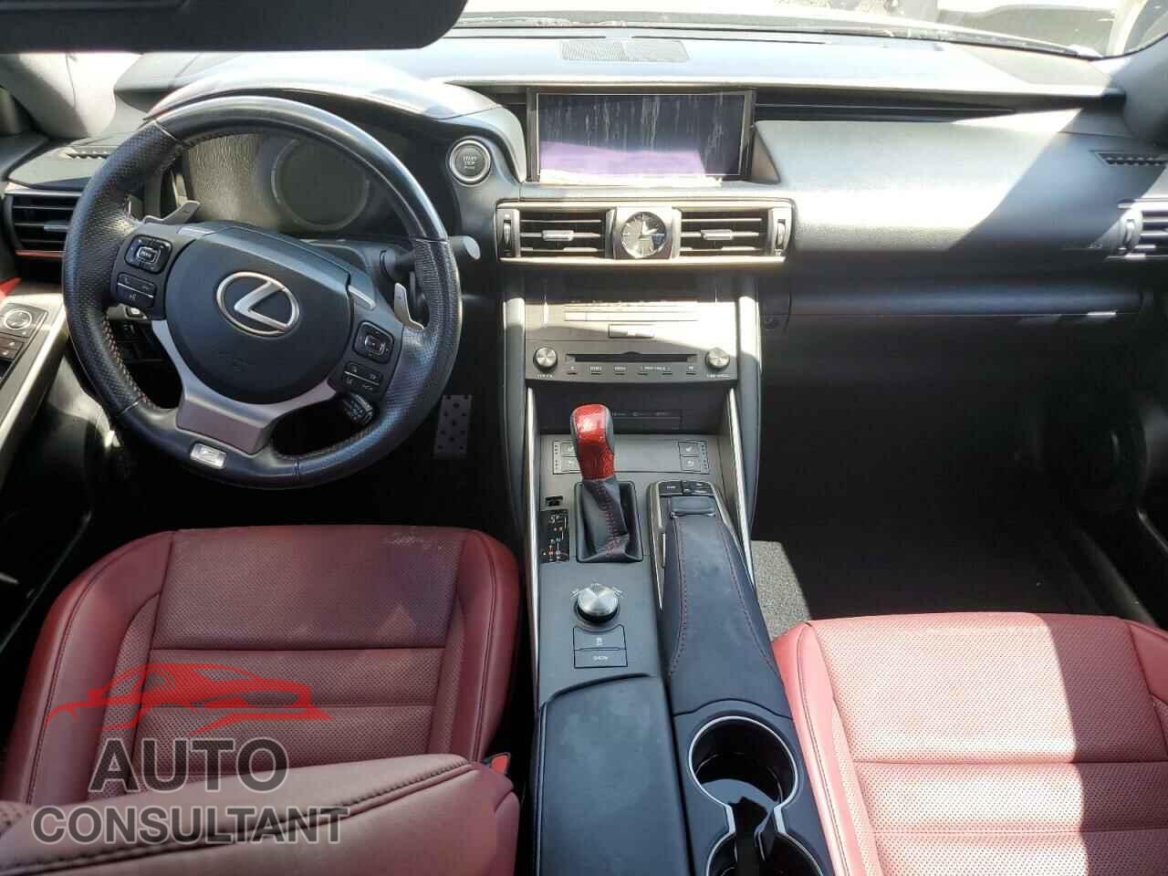 LEXUS IS 2019 - JTHBA1D22K5095561