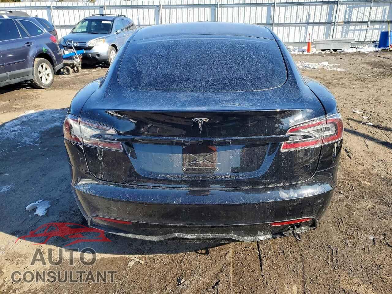 TESLA MODEL S 2021 - 5YJSA1E59MF434148