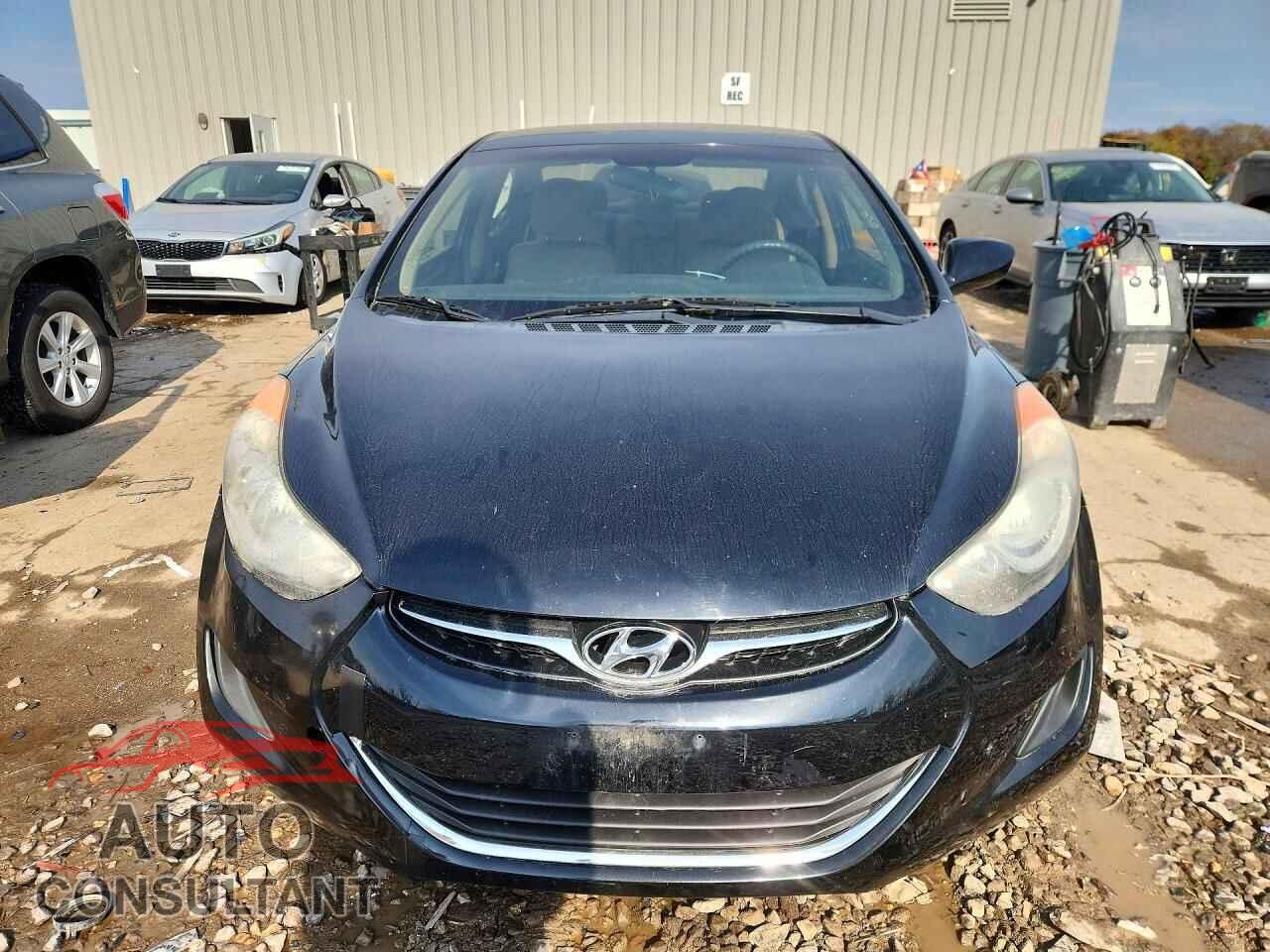 HYUNDAI ELANTRA 2012 - 5NPDH4AE2CH066746