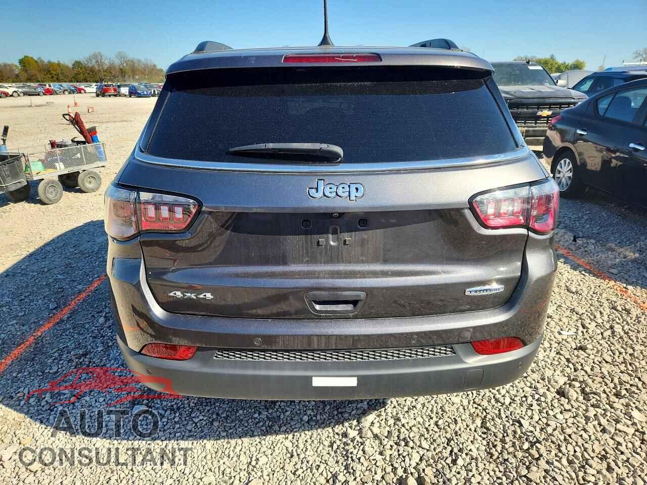 JEEP COMPASS 2021 - 3C4NJDBB8MT572077