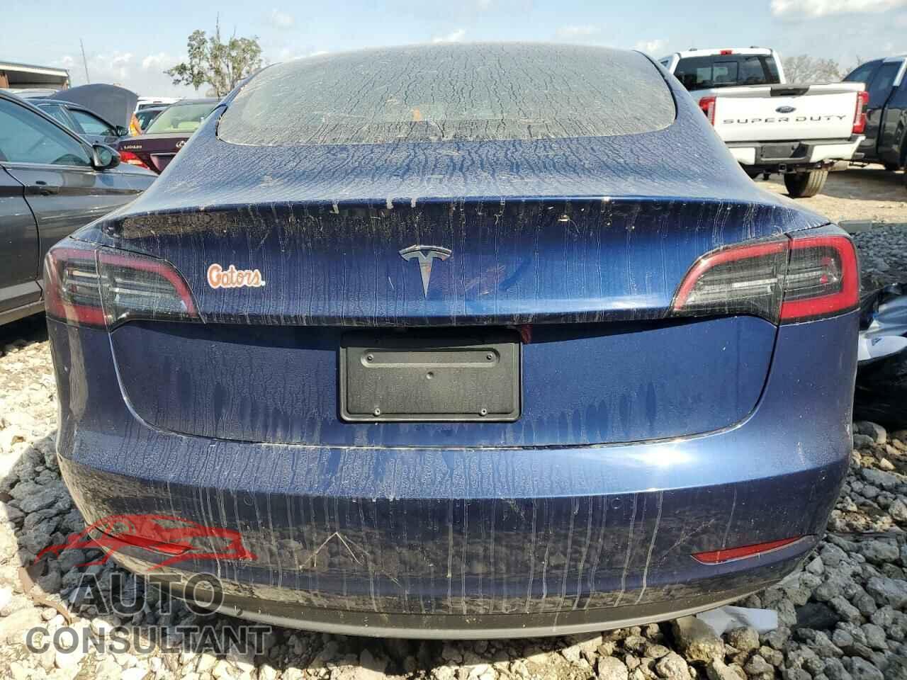 TESLA MODEL 3 2022 - 5YJ3E1EA7NF190586