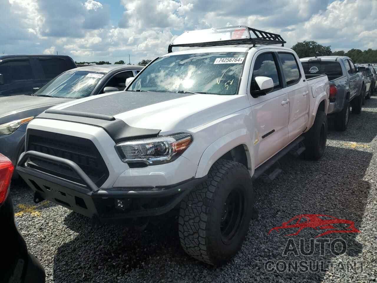 TOYOTA TACOMA 2018 - 5TFAZ5CN0JX055801