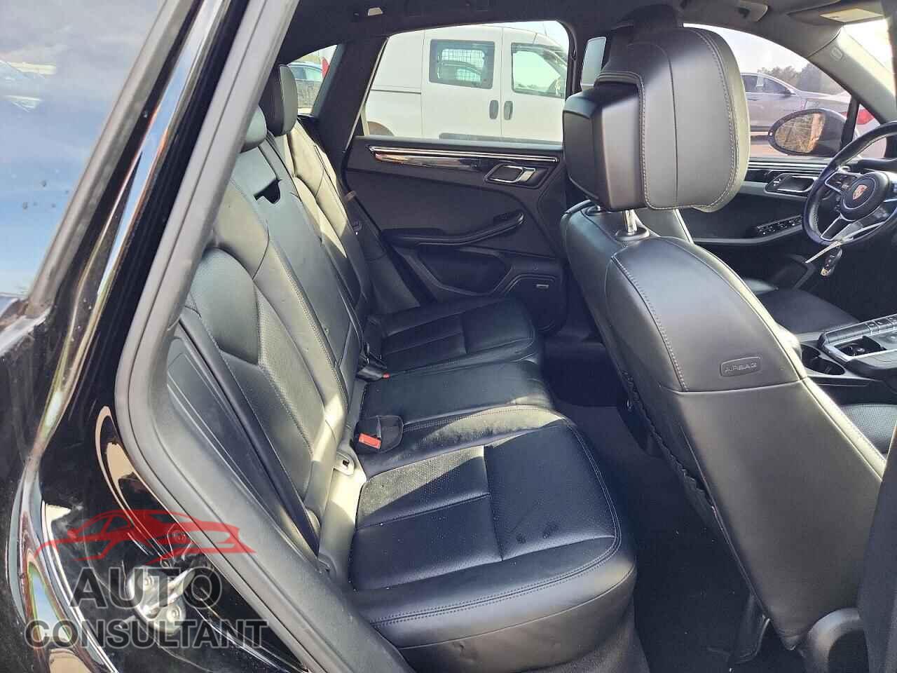 PORSCHE MACAN 2017 - WP1AA2A59HLB07581