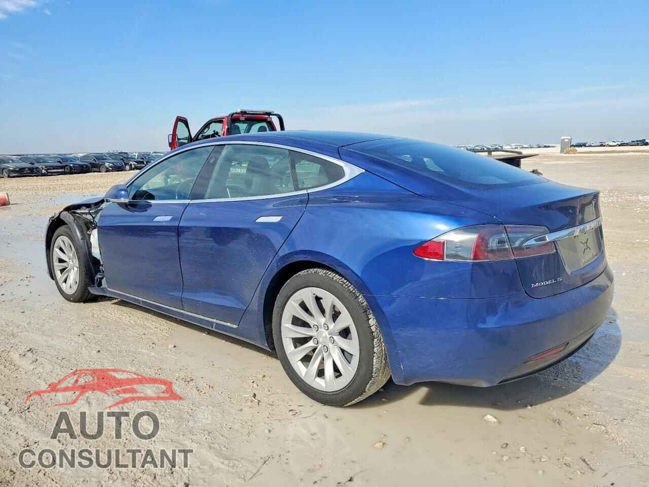 TESLA MODEL S 2017 - 5YJSA1E2XHF198492