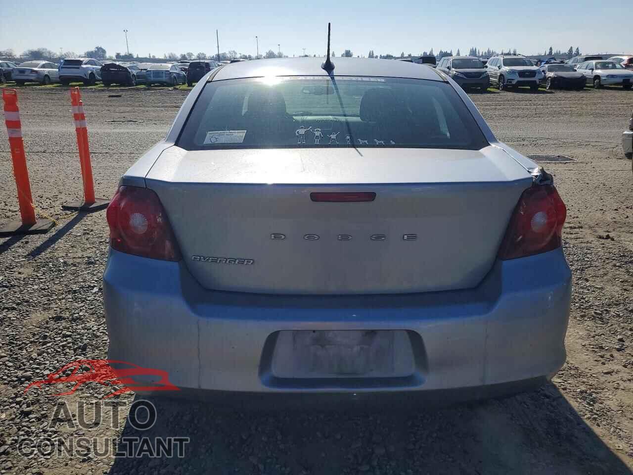 DODGE AVENGER 2013 - 1C3CDZAB5DN652261