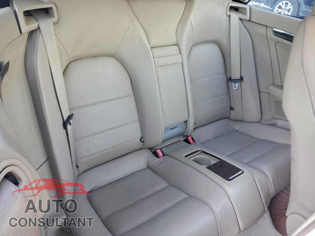 MERCEDES-BENZ E-CLASS 2011 - WDDKK5GF6BF064138