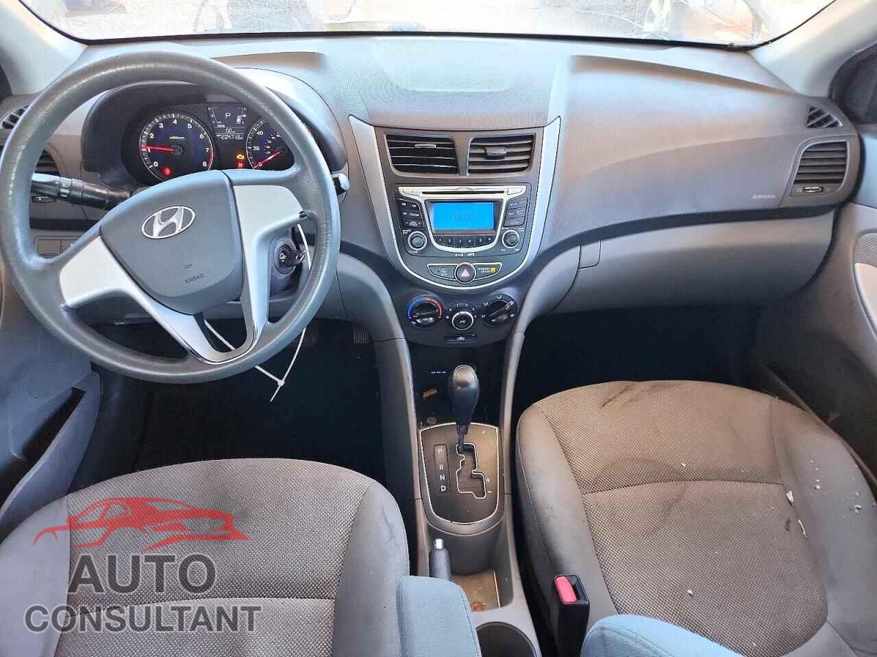 HYUNDAI ACCENT 2012 - KMHCT4AE4CU222104