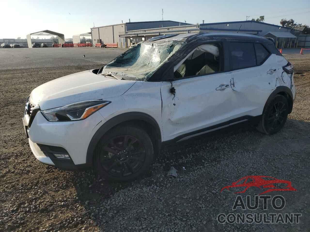 NISSAN KICKS 2020 - 3N1CP5DV8LL494355