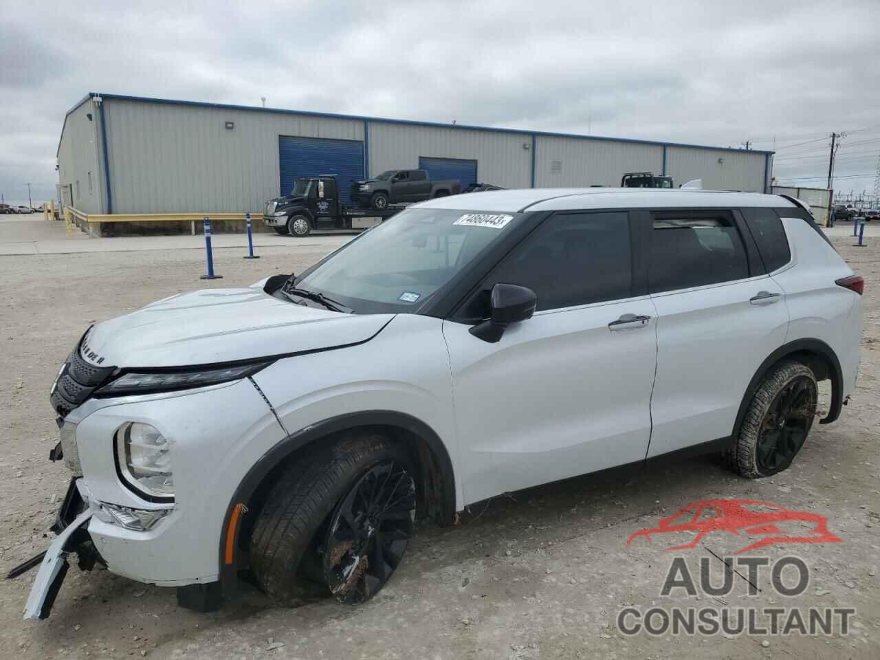 MITSUBISHI OUTLANDER 2023 - JA4J3UA85PZ042980