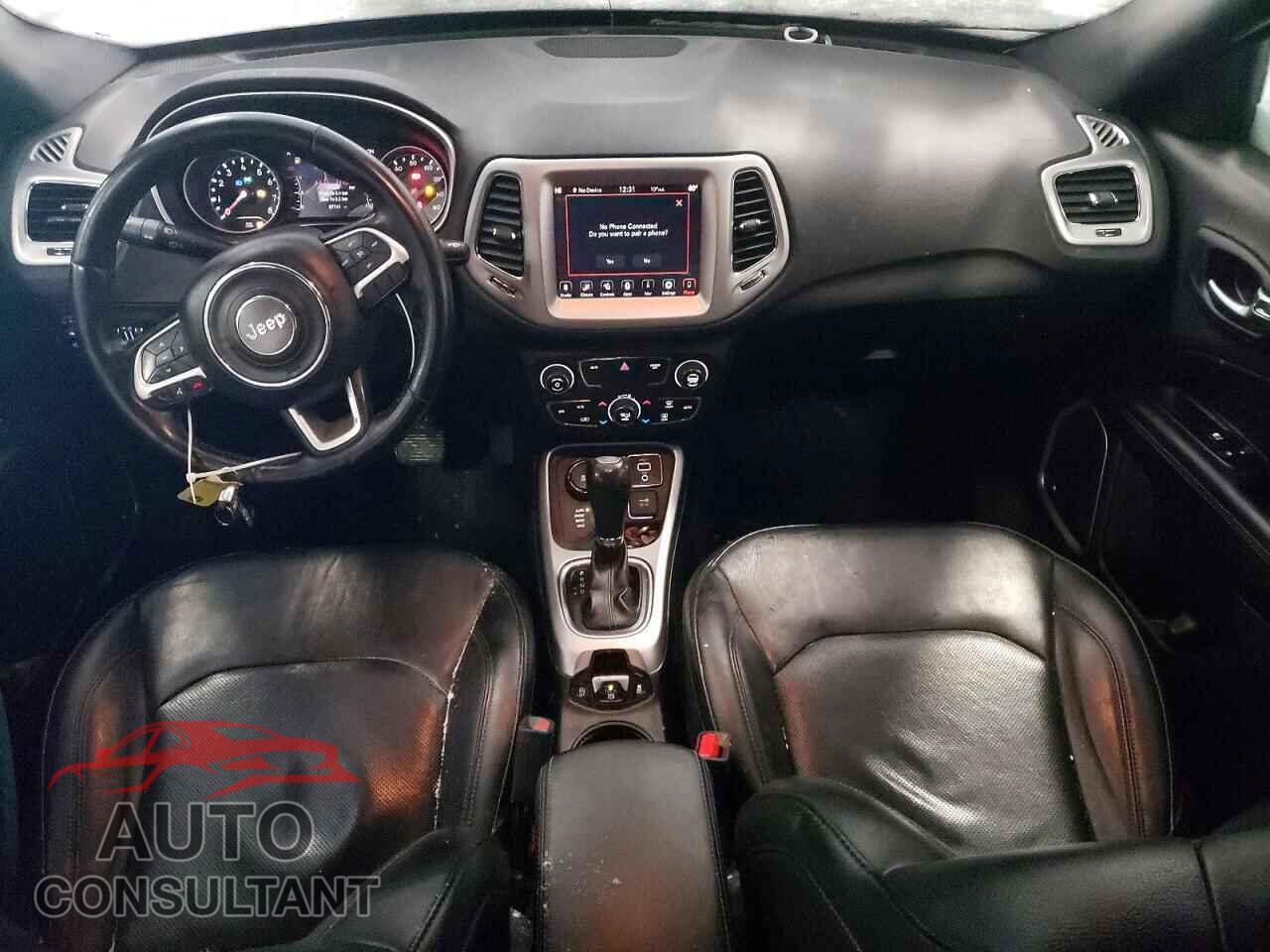 JEEP COMPASS 2020 - 3C4NJDCB5LT155433