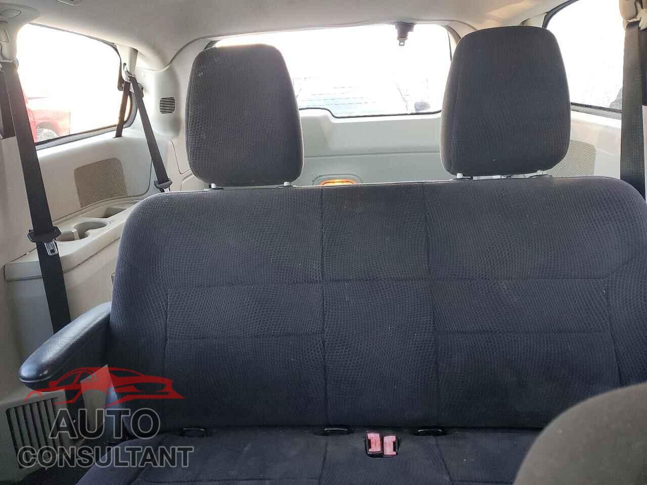 DODGE CARAVAN 2014 - 2C4RDGBG1ER104010