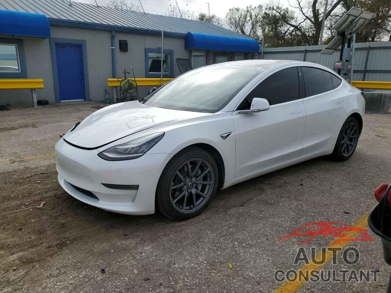 TESLA MODEL 3 2020 - 5YJ3E1EB7LF665286