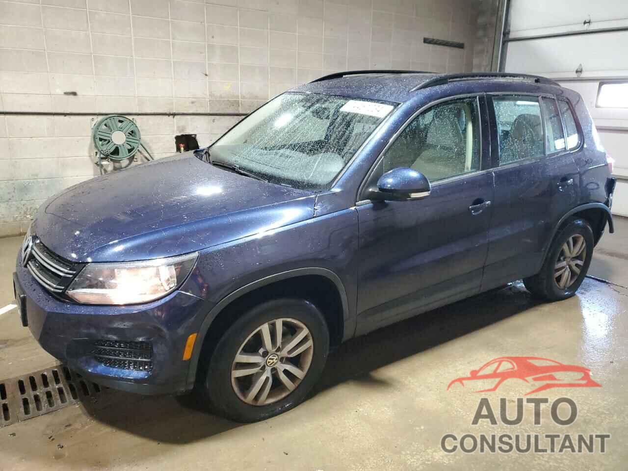 VOLKSWAGEN TIGUAN 2016 - WVGBV7AX9GW515595