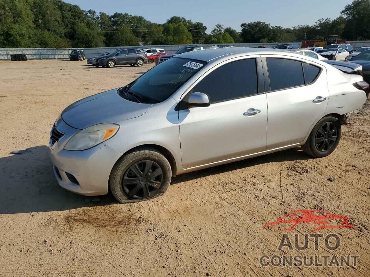 NISSAN VERSA 2013 - 3N1CN7AP1DL847494