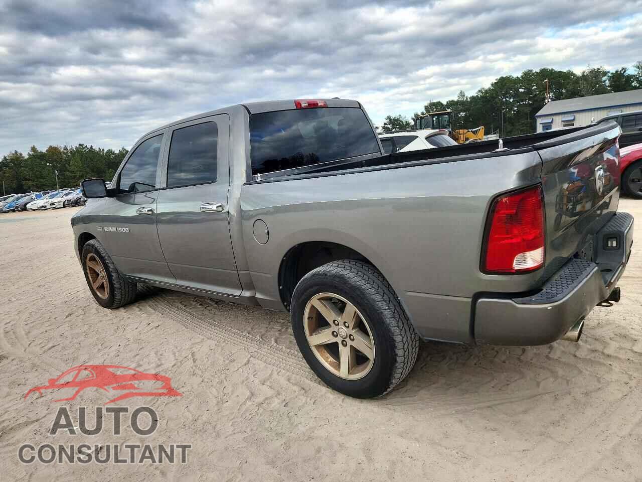 DODGE RAM 1500 2012 - 1C6RD6KT8CS272950
