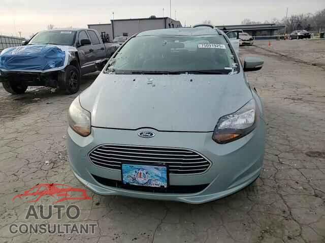 FORD FOCUS 2014 - 1FADP3R41EL382801