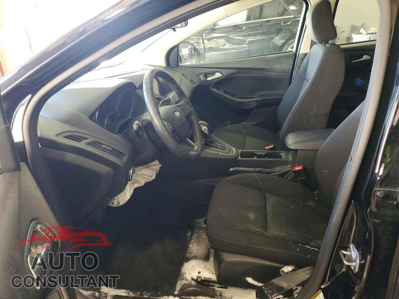 FORD FOCUS 2017 - 1FADP3H29HL242564