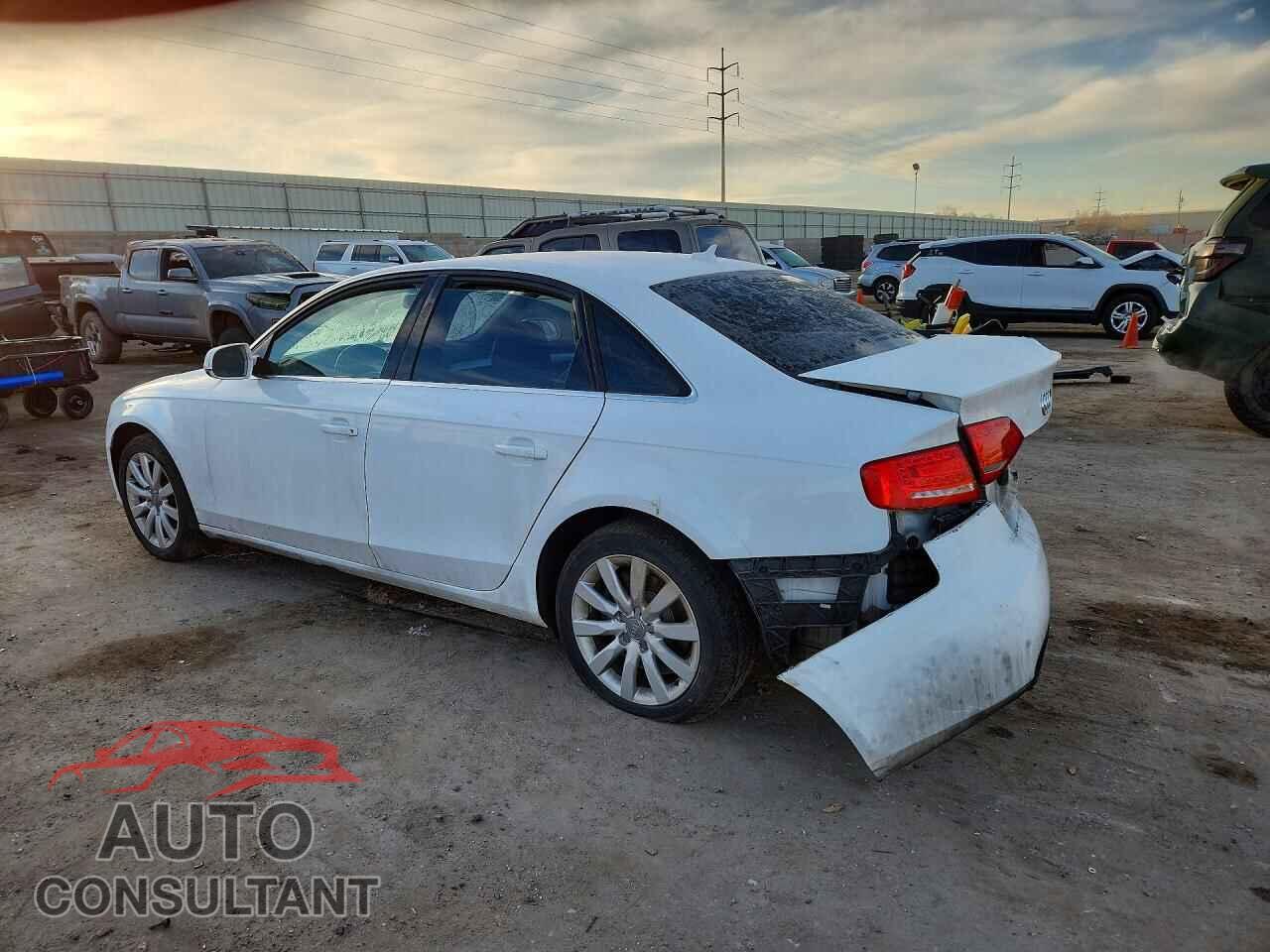 AUDI A4 2012 - WAUAFAFL1CN008767