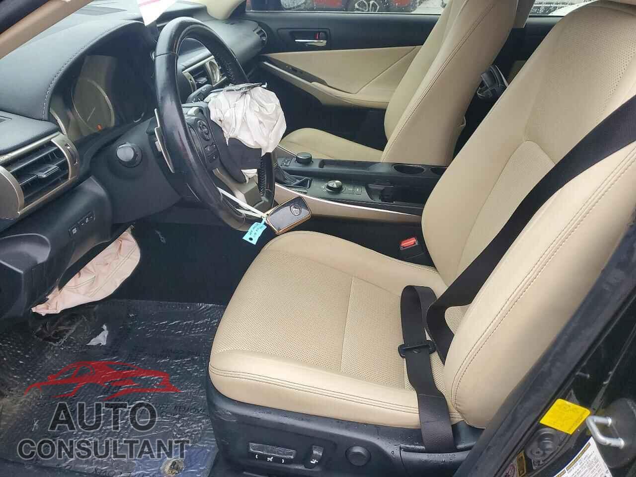 LEXUS IS 2015 - JTHBF1D24F5080809