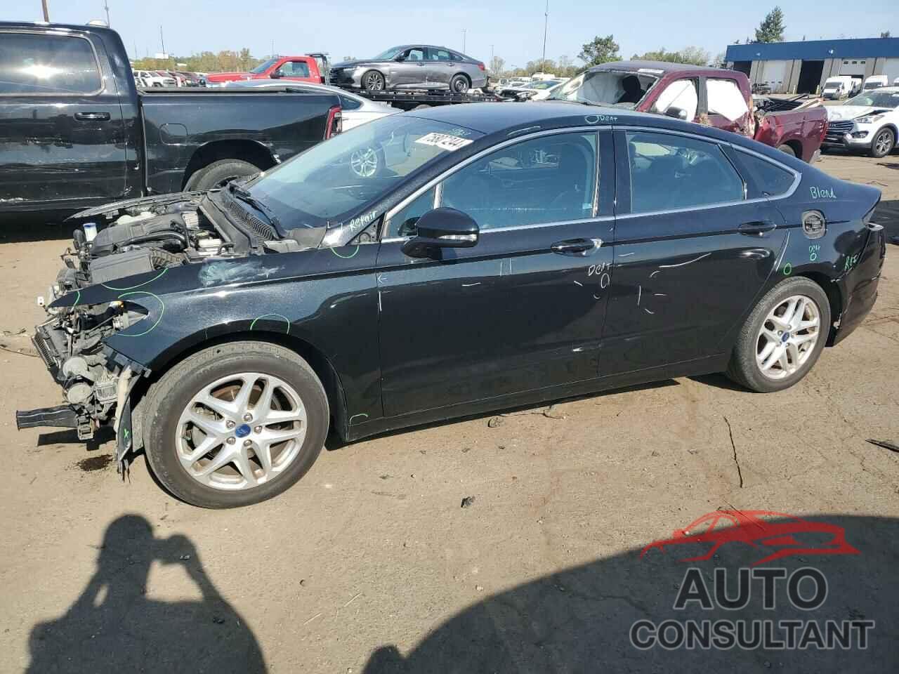 FORD FUSION 2014 - 1FA6P0HD0E5370930