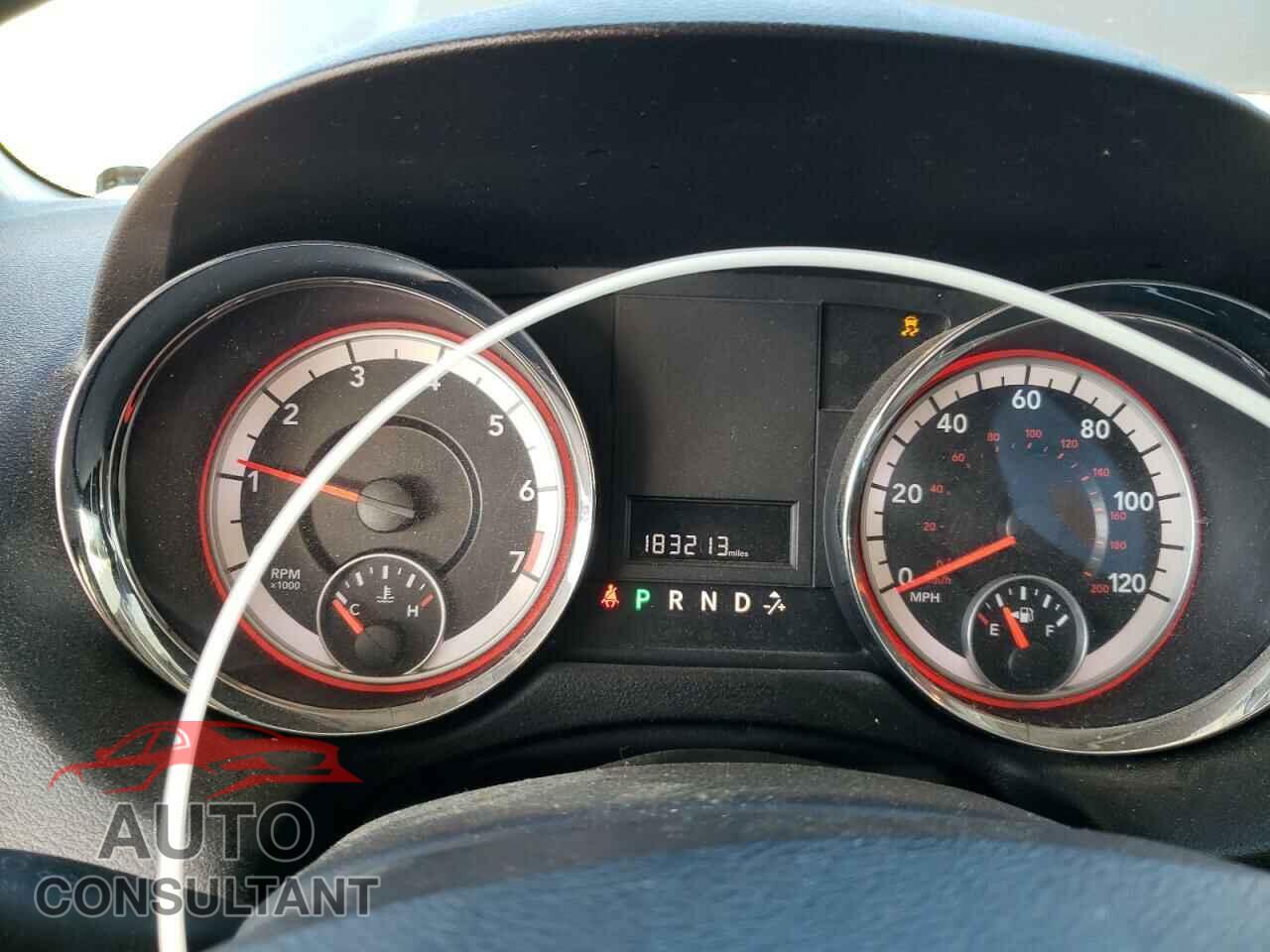 DODGE CARAVAN 2011 - 2D4RN3DG4BR789816