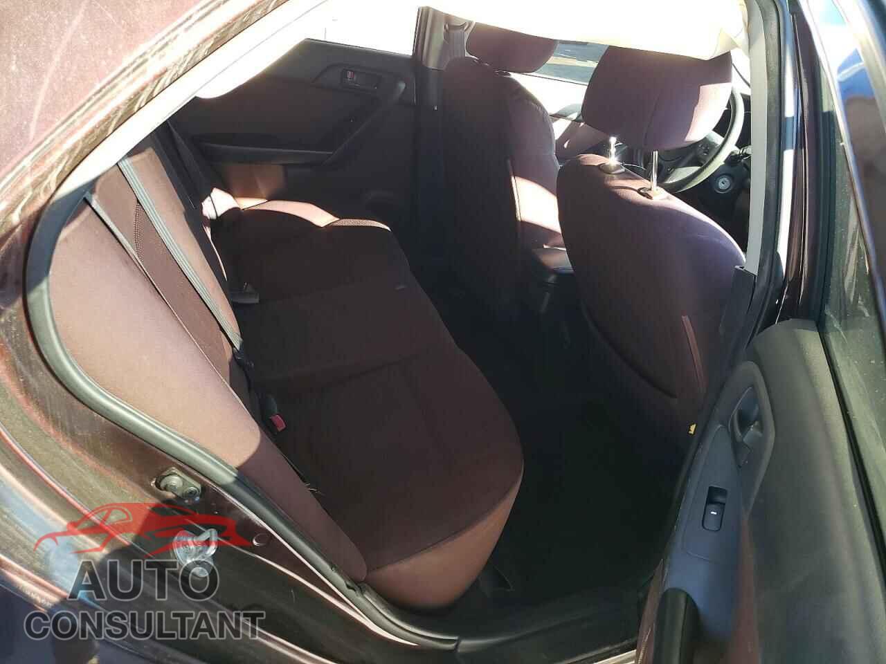 KIA FORTE 2011 - KNAFU4A20B5356103