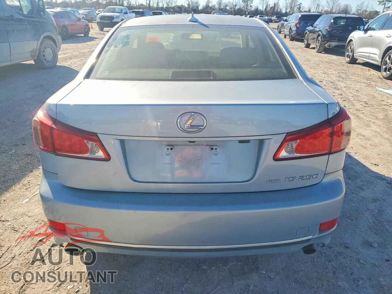 LEXUS IS 2012 - JTHCF5C21C5053558