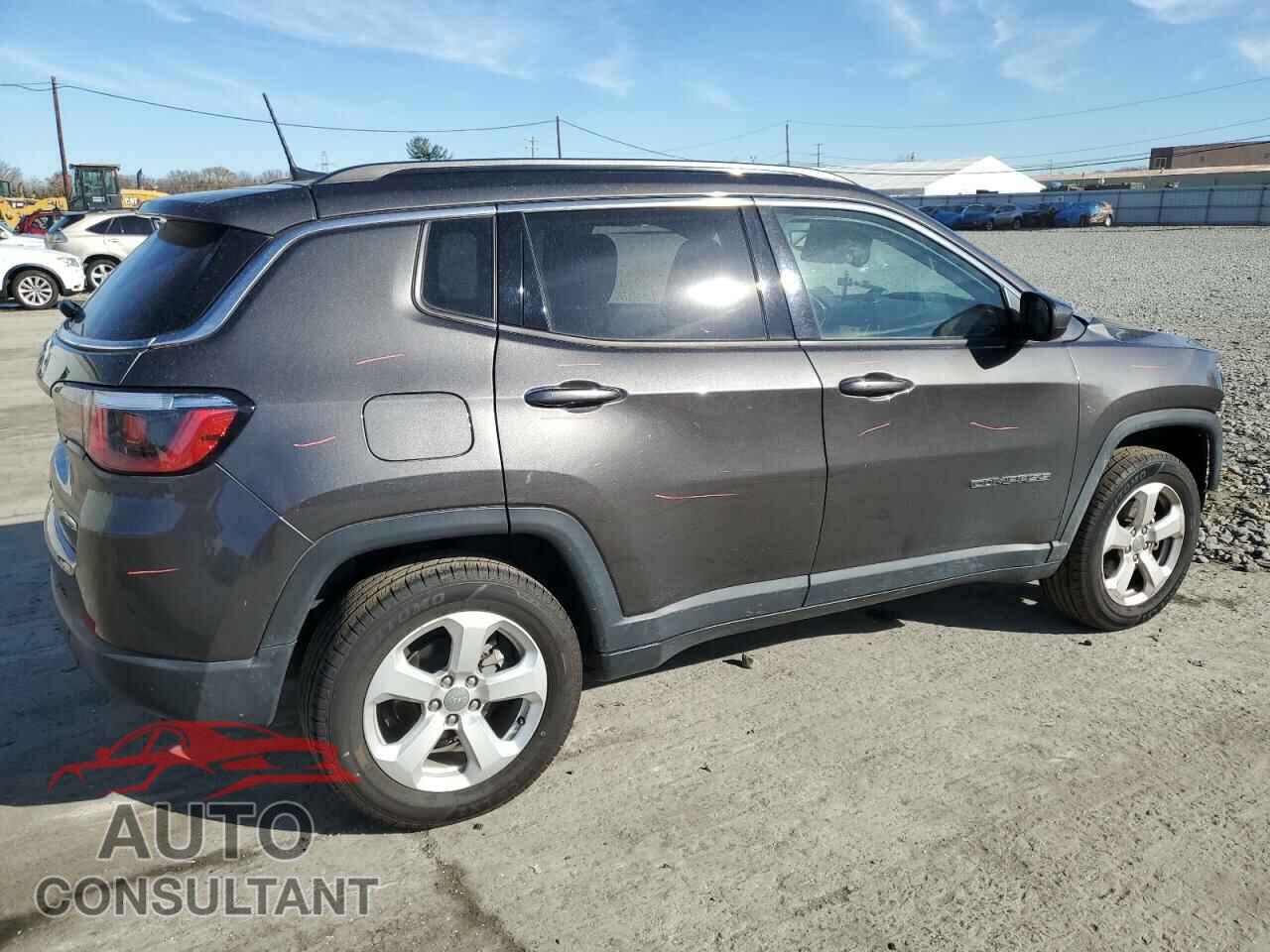 JEEP COMPASS 2018 - 3C4NJDBB7JT112677