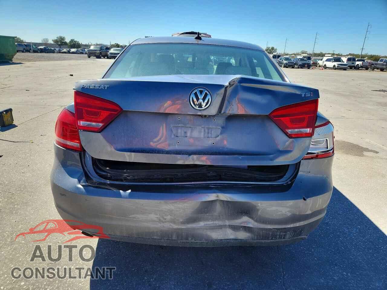 VOLKSWAGEN PASSAT 2015 - 1VWAT7A34FC120787