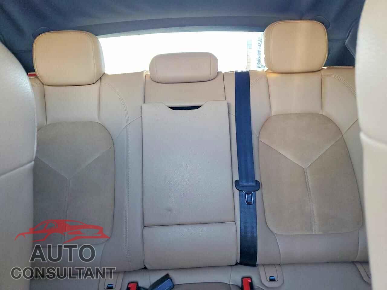 PORSCHE MACAN 2017 - WP1AA2A50HLB08831