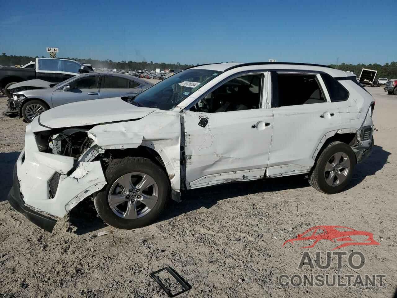 TOYOTA RAV4 2022 - 2T3P1RFV9NC298877