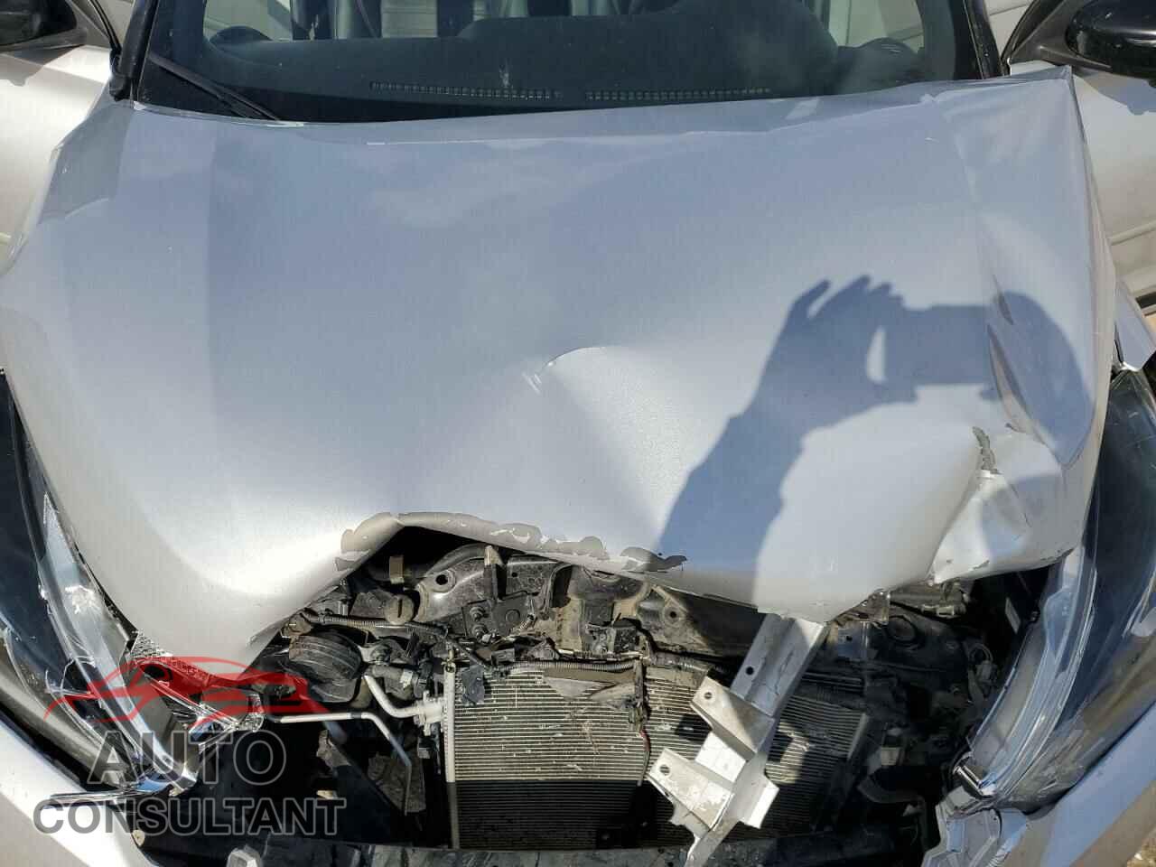 NISSAN KICKS 2019 - 3N1CP5CU3KL514809