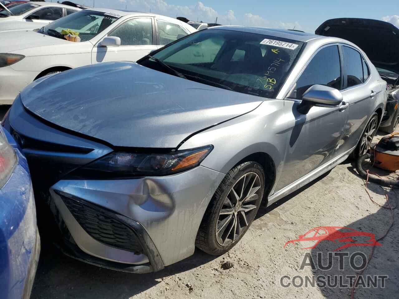 TOYOTA CAMRY 2021 - 4T1G11AK1MU539576