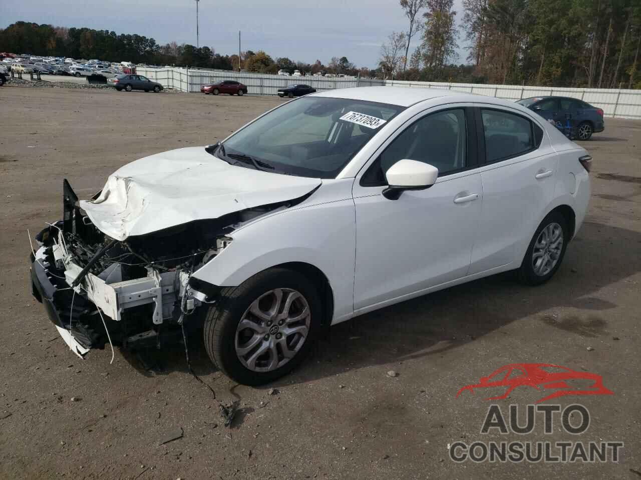 TOYOTA YARIS 2017 - 3MYDLBYV1HY194402