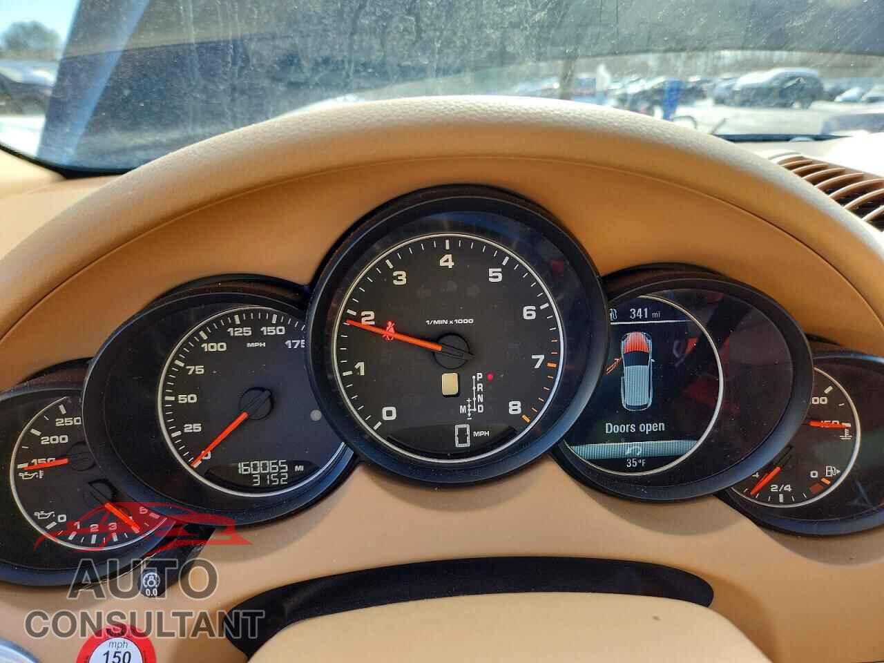 PORSCHE CAYENNE 2017 - WP1AA2A24HKA85940