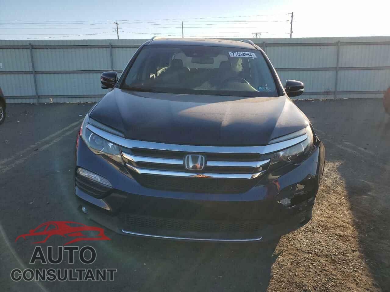 HONDA PILOT 2018 - 5FNYF6H96JB034406