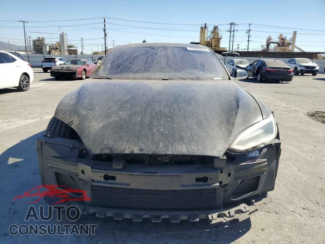 TESLA MODEL S 2016 - 5YJSA1E15GF145107