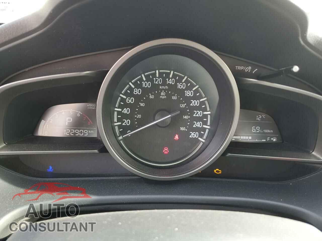MAZDA 3 2017 - JM1BN1V72H1104811