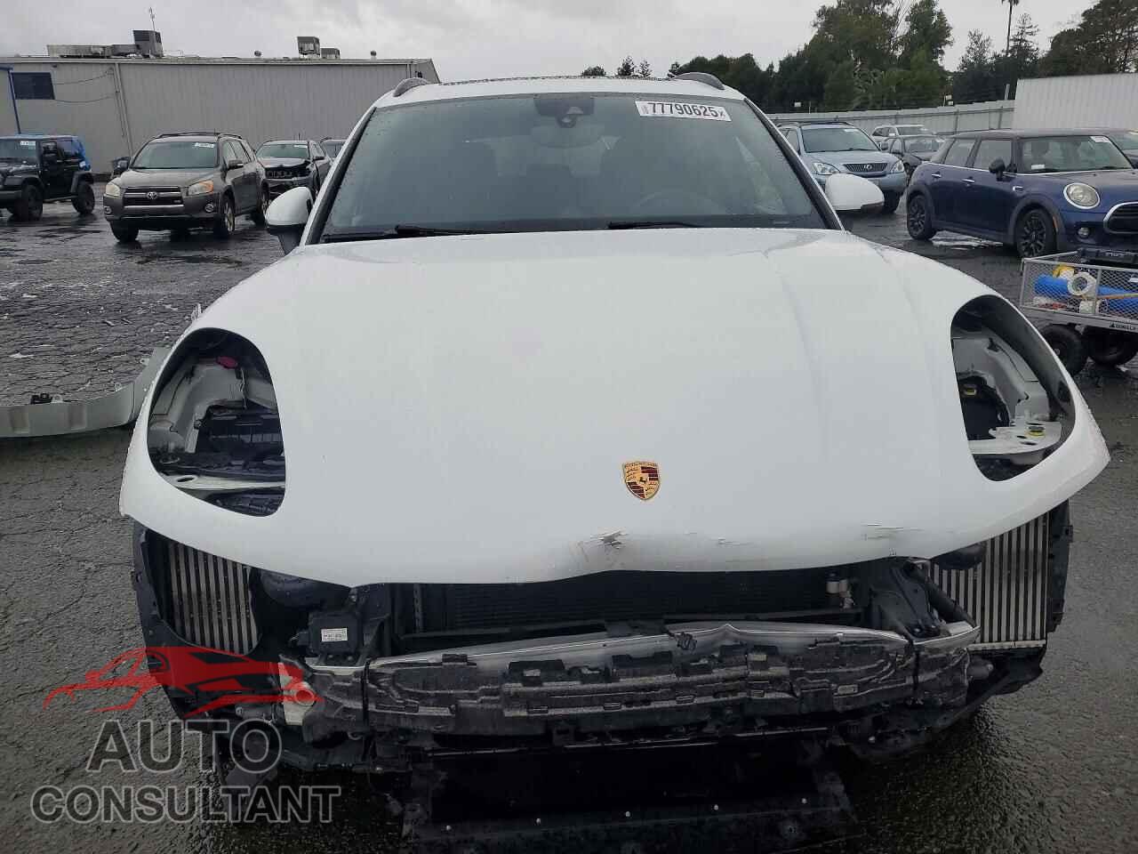 PORSCHE MACAN 2017 - WP1AG2A58HLB53921